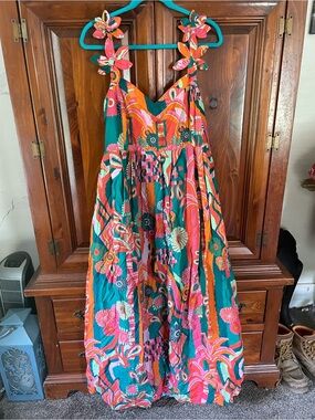 anthropologie the kallie flowy maxi dress | Dresses | Anthropologie flowy formal maxi dress